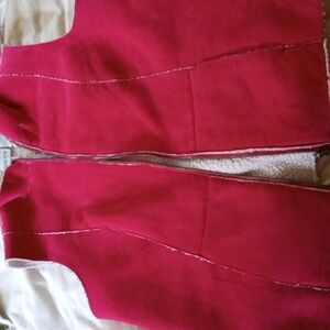 Chico's red suede vest with Sherpa 10/12